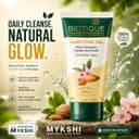 Biotique Glow Tonic Gel Pure Vitamin E Gentle Face Wash 150ml – image 3